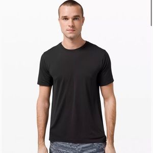 lulu lemon t shirt